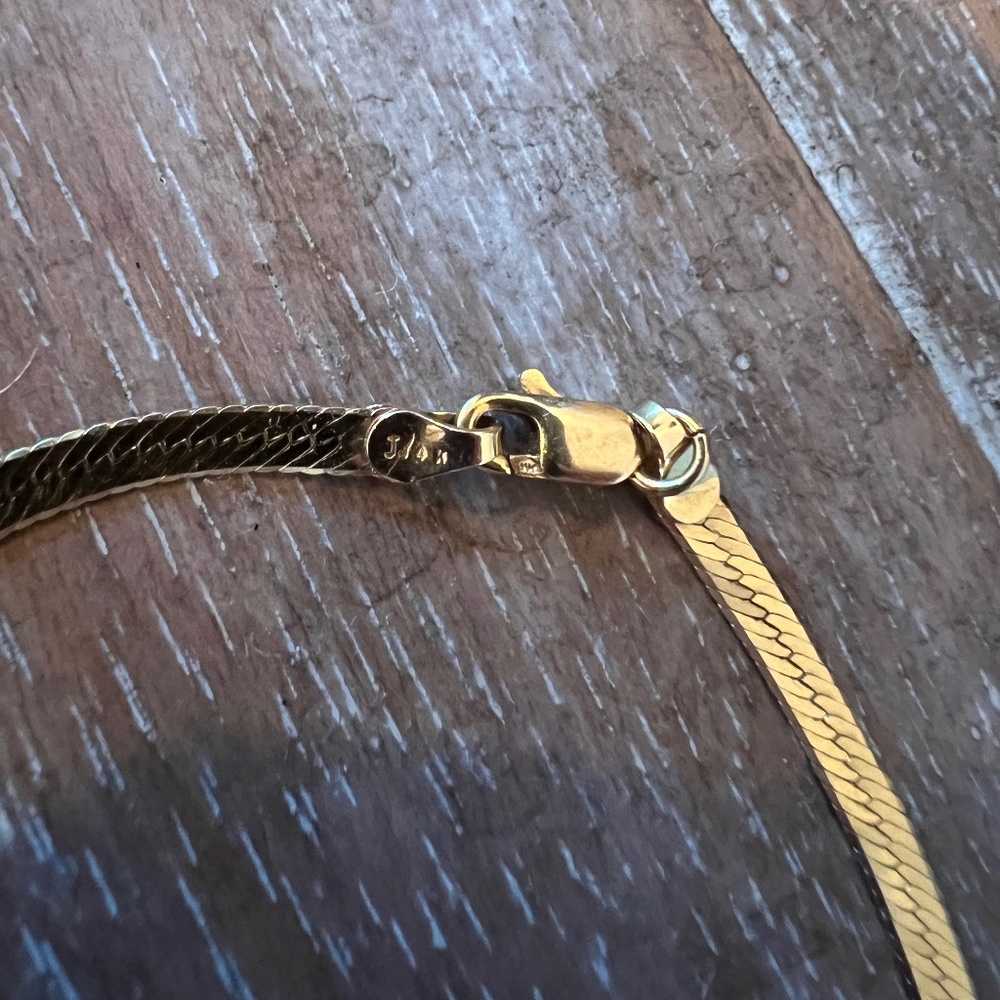 14kt Yellow Gold Herringbone Chain - Picture 2 of 7